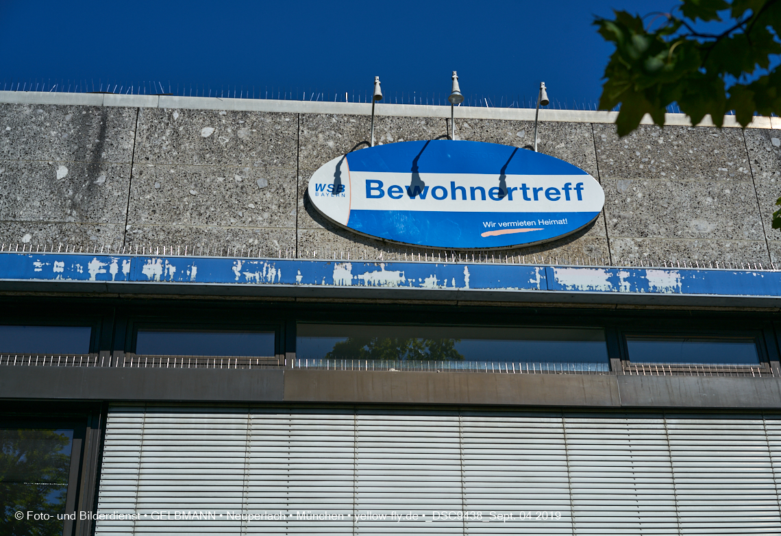 04.09.2019 - Einkaufs- und Wohnzentrum Quiddestraße in Neuperlach